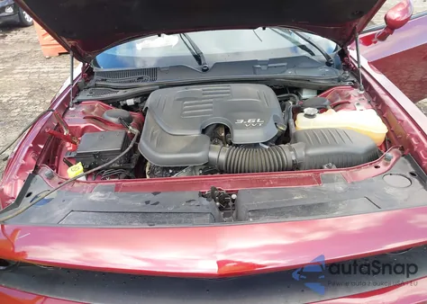 2018 Dodge Challenger Sxt z USA, uszkodzony, nr VIN 2C3CDZAGXJH183975